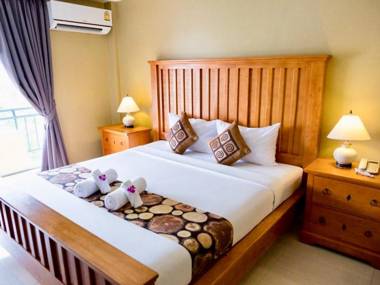 Paholyothin Park Place