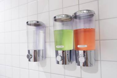 Baan Kun Mhor Hostel บ้านคุณหมอโฮสเทล