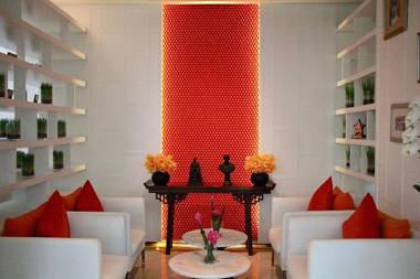 Dusit Suites Hotel Ratchadamri Bangkok