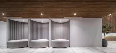 GLOW Sukhumvit 71 - SHA Certified