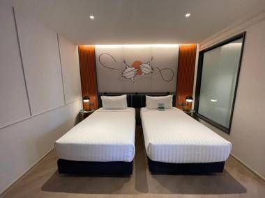 The Quart Ruamrudee by UHG - Extra Plus