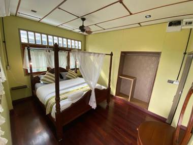 Airport one station hometel suvarnabhumi (SHA Extra Plus)