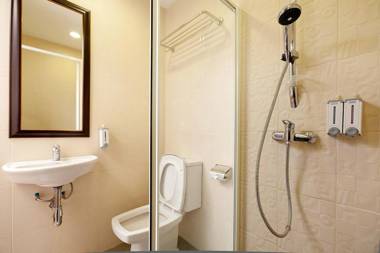 iCheck inn Regency Chinatown