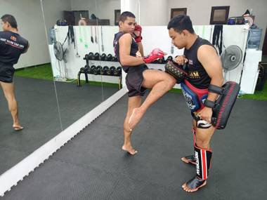 Kru Nat's Bed & Breakfast w/ Private Rooms & Gym