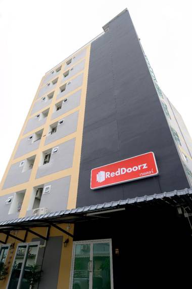 RedDoorz Plus Hoenhao Boutique Hotel Ratchada