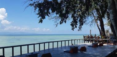 Mikasa Beach House Koh Phangan