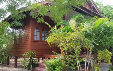 Mikasa Beach House Koh Phangan