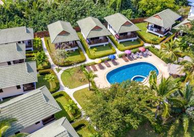 Phatcharee Resort