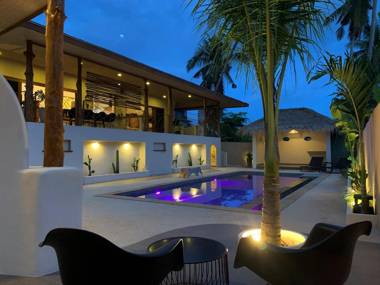 Baan Taolili 3 bedrooms villa close to beach