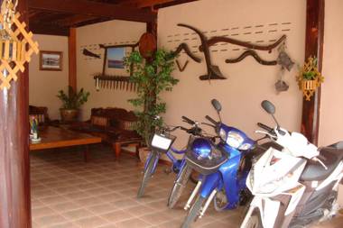 Home Stay Stc Bed And Breakfast