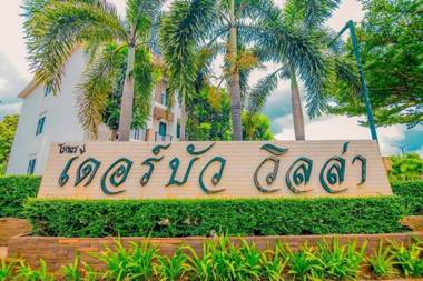 DEBUA VILLA ห้อง Family