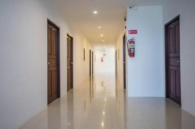 The Glasshouse place