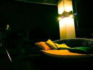 Naraya Riverside Resort