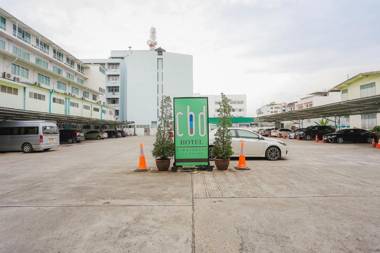 CBD Hotel Suratthani