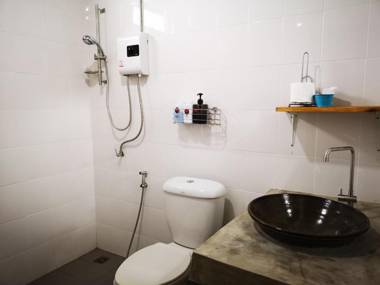 Siri Guesthouse @ Surat Thani