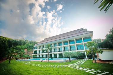 Takhun Mountain View