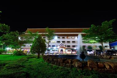 AmornSukhothai Hotel