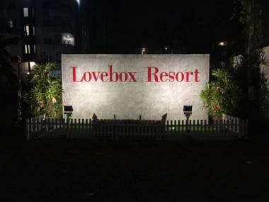 Love Box Resort
