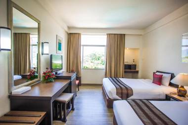 Phuket Merlin Hotel - SHA Plus