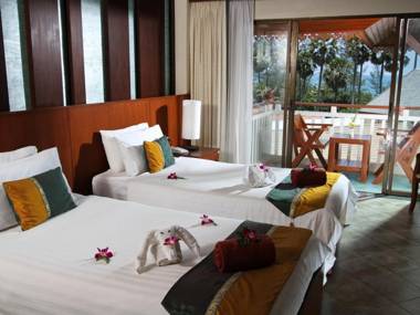 Baan Karonburi Resort (SHA Plus)