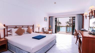 Amora Beach Resort Phuket - SHA Extra Plus