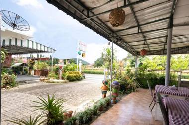 Vaccinated Staff - OYO 1154 Naiyang House