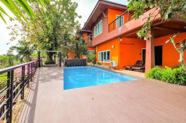 OYO 626 The Chalet Phuket Resort