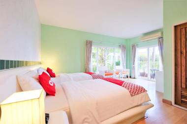 OYO 626 The Chalet Phuket Resort