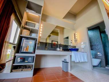 Sino House Phuket Hotel - SHA Plus