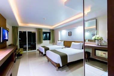 Thanthip Beach Resort - SHA Extra Plus