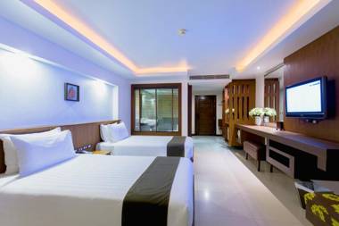 Thanthip Beach Resort - SHA Extra Plus