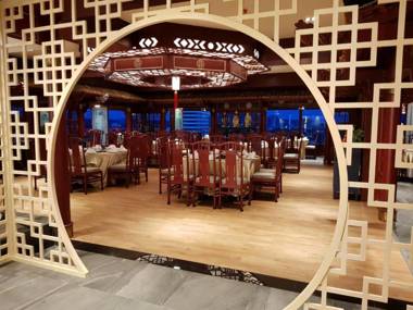 Pearl Hotel - SHA Plus