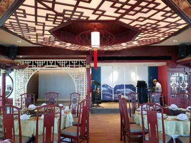 Pearl Hotel - SHA Plus