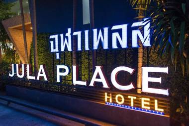 Jula Place