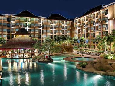 Novotel Phuket Vintage Park Resort - SHA Plus