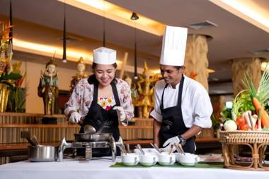 Novotel Phuket Vintage Park Resort - SHA Plus