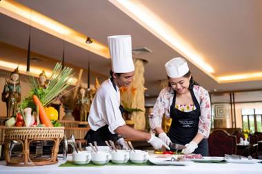 Novotel Phuket Vintage Park Resort - SHA Plus