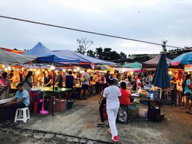 Phuket Racha Kata Homestay