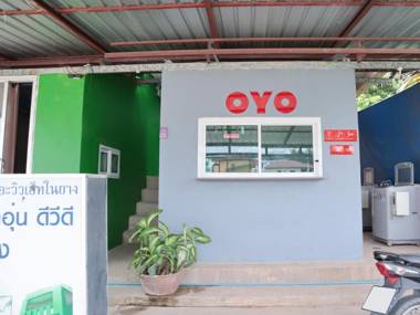 OYO 1075 The View At Naiyang