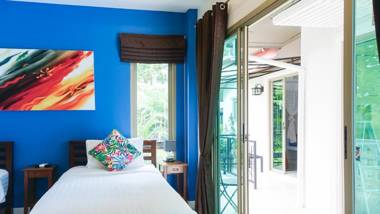 The Snug Airportel - various vacation private to dorm rooms with bar restaurant free bicycle room amenities pool wifi