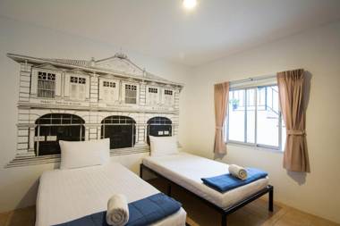 Chino Town Gallery Alley - SHA Plus