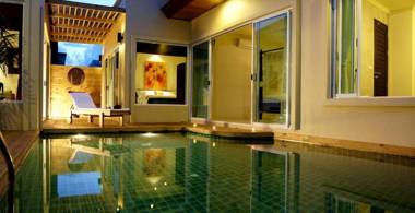 Karon Beach Walk Villa