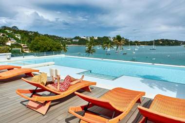 Bandara Phuket Beach Resort - SHA Extra Plus