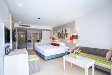 Ramada by Wyndham Phuket Deevana Patong - SHA Extra Plus