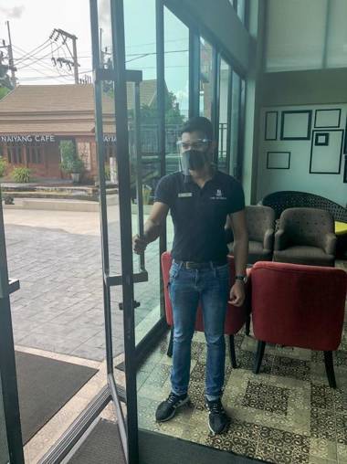 The Sixteenth Naiyang Beach Hotel SHA Plus