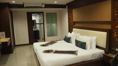 Chivatara Resort Bang Tao Beach Phuket - SHA