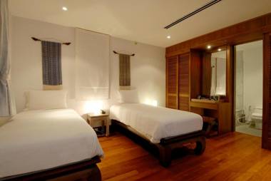 Surin Beach Villa 3 bedrooms