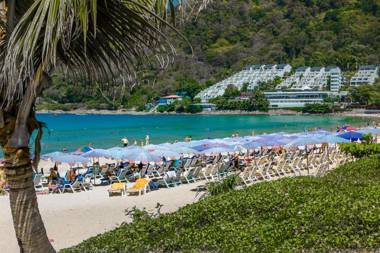 Naiharn Beach Resort - SHA Plus Extra