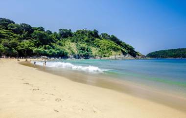 Naiharn Beach Resort - SHA Plus Extra