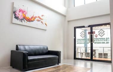 S2 Airport Residence